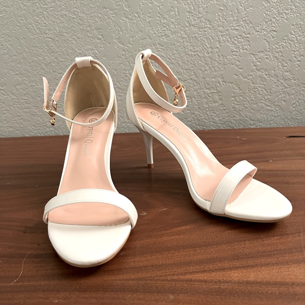 Simple classic open toe ankle strap white heel